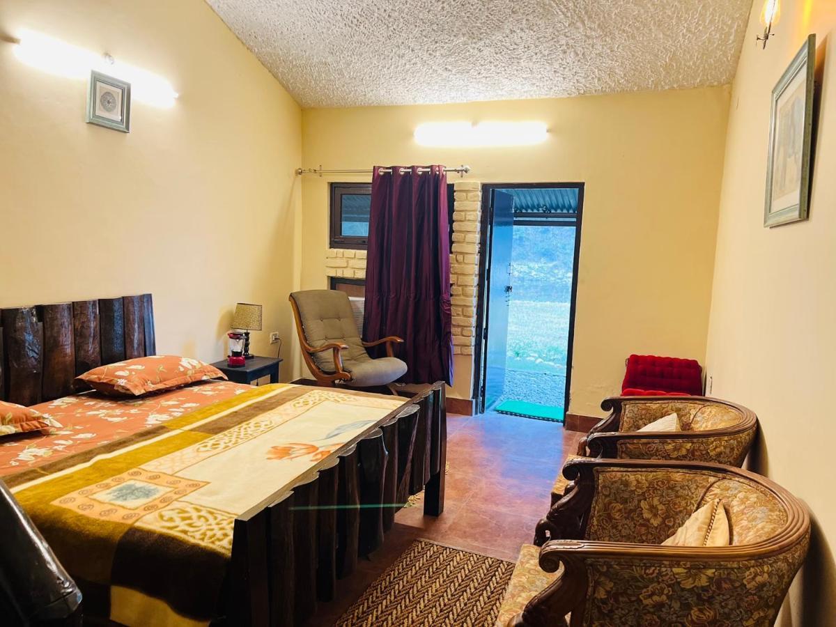Aura Wildlife Camp And Resorts Marchula ภายนอก รูปภาพ