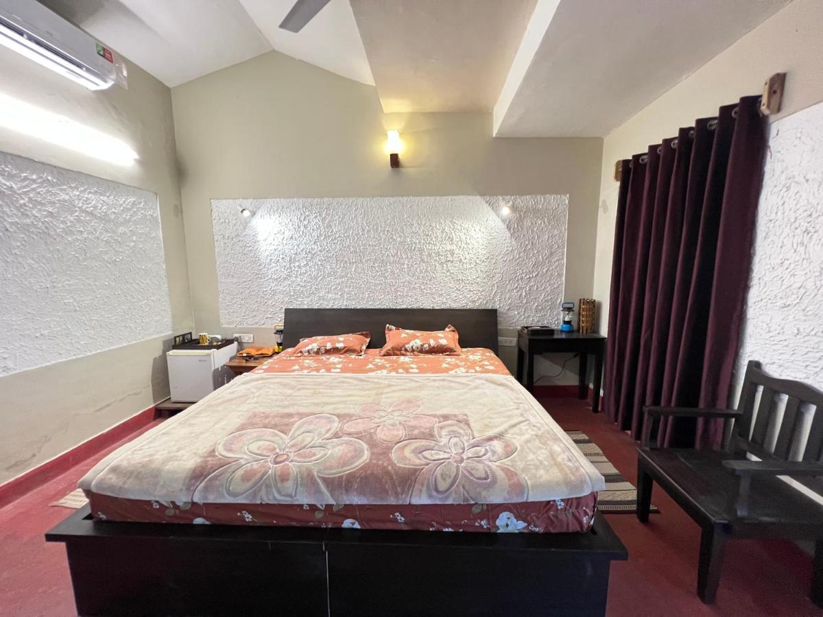 Aura Wildlife Camp And Resorts Marchula ภายนอก รูปภาพ